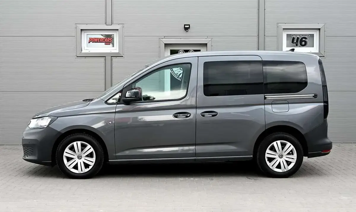Gebraucht VW Caddy Basis 75 PS (55 kW) 2021 Indiumgrau metallic Van / Kleinbus