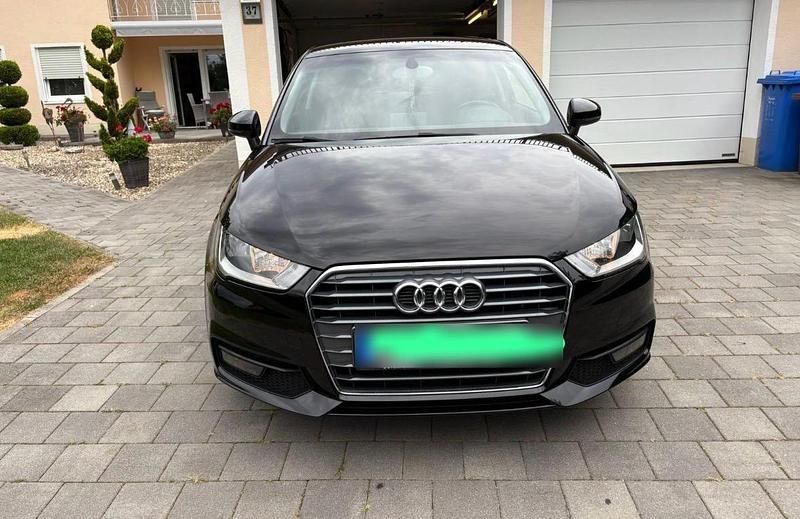 Second-hand Audi A1 90 CP (66 kW) 2016 Negru Hatchback