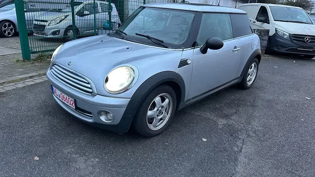 Usado Mini ONE 95 HP (69 kW) 2009 Prateado Citadino