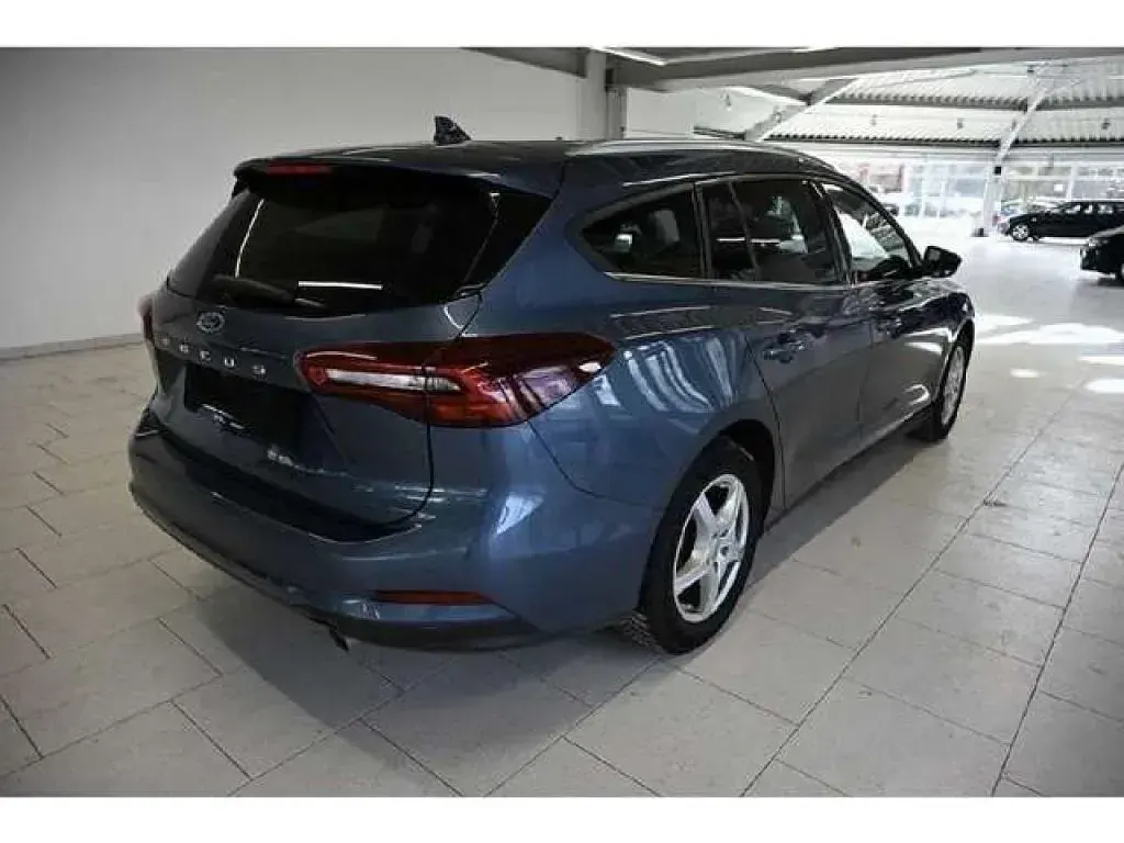 Gebraucht Ford Focus Titanium X 116 PS (85 kW) 2023 Blau Kombi