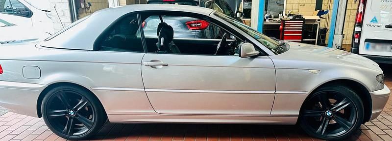 Gebraucht BMW 318 Cabriolet 147 PS (108 kW) 2007 Silber Cabrio