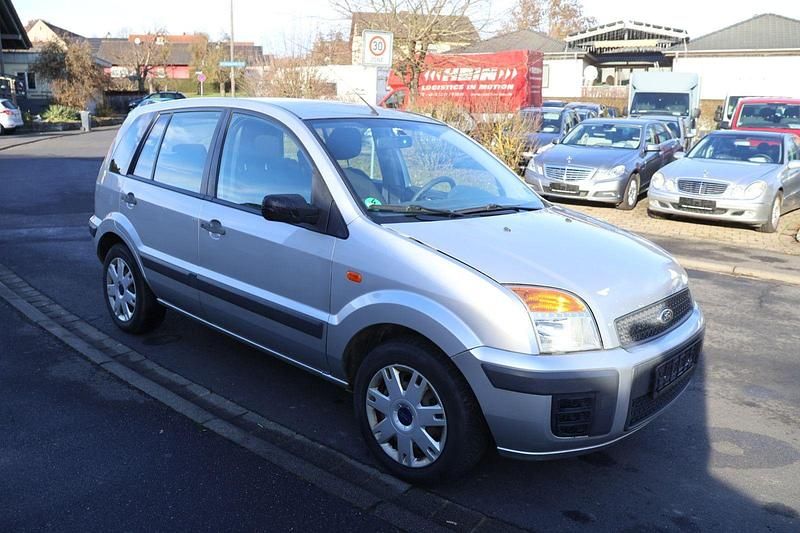 Gebraucht Ford Fusion Style 68 PS (50 kW) 2009 Silber Kleinwagen