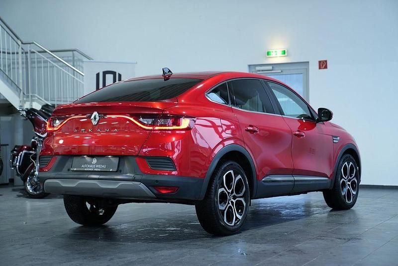 Gebraucht Renault Arkana Techno 140 PS (102 kW) 2023 Dezirrot SUV