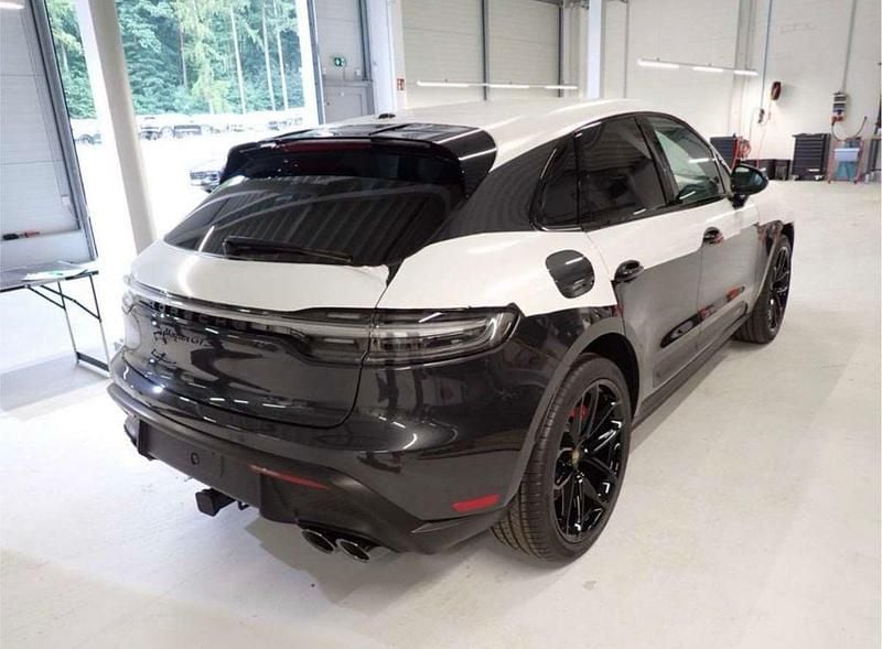 Grau Neu 2025 Porsche Macan GTS SUV | 89.000 € - Bild 1/4