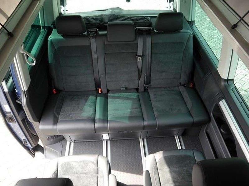 Gebraucht VW California Beach 199 PS (146 kW) 2019 Blau Van