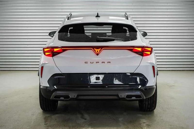 Neu Cupra Formentor 150 PS (110 kW) 2025 Glacial white metallic ... SUV