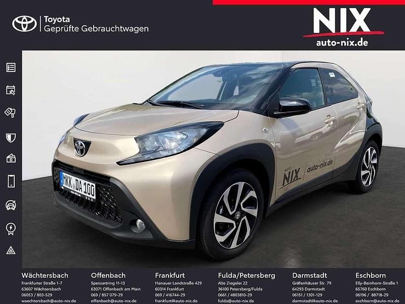 Gingerbeige / night sky black Neu 2025 Toyota Aygo Team Kleinwagen | 15.850 € - Bild 1/4