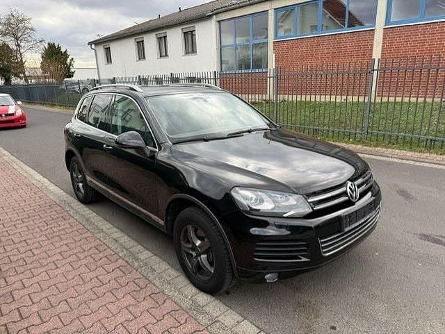 Gebraucht VW Touareg 239 PS (175 kW) 2011 Schwarz SUV