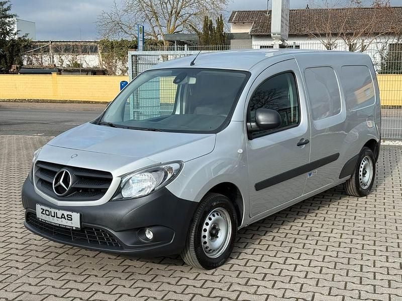 Gebraucht Mercedes Citan 111 110 PS (80 kW) 2017 Silber Van / Kleinbus