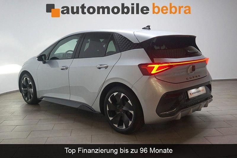 Usado Cupra Born e-Boost 169 kW (231 HP) 2023 Prateado Citadino