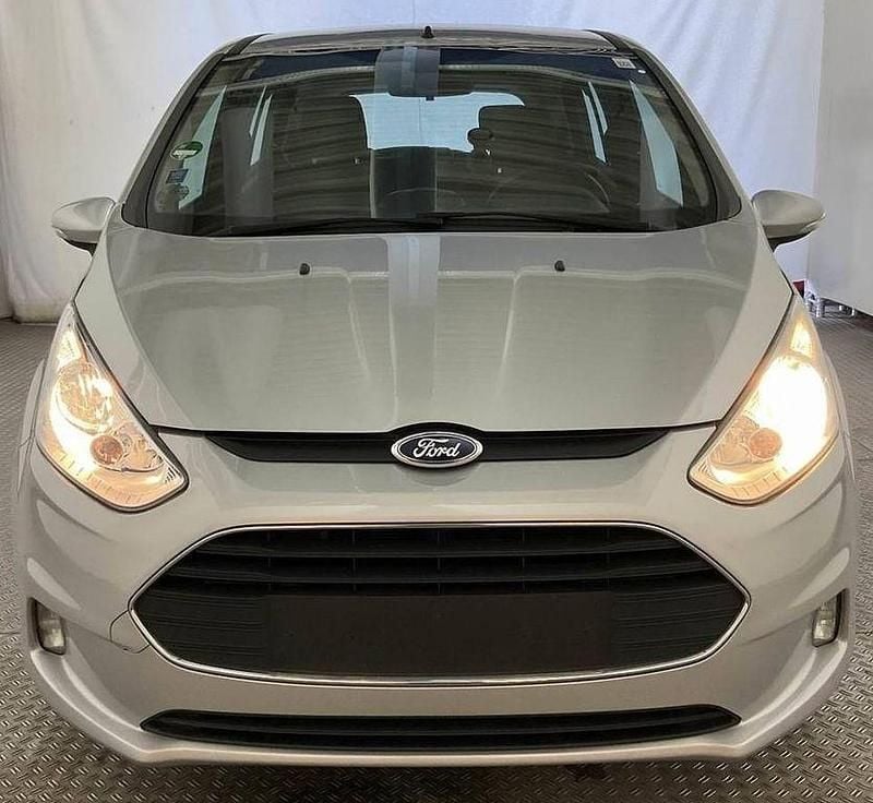 Gebraucht Ford B-MAX Trend+ 90 PS (66 kW) 2013 Silber Van / Kleinbus
