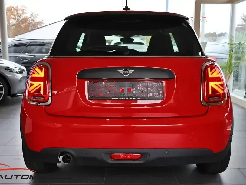 Gebraucht Mini ONE 102 PS (75 kW) 2020 Rot Kleinwagen
