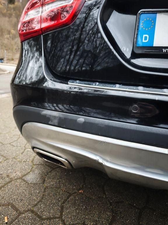 Gebraucht Mercedes GLA200 156 PS (114 kW) 2014 Schwarz SUV