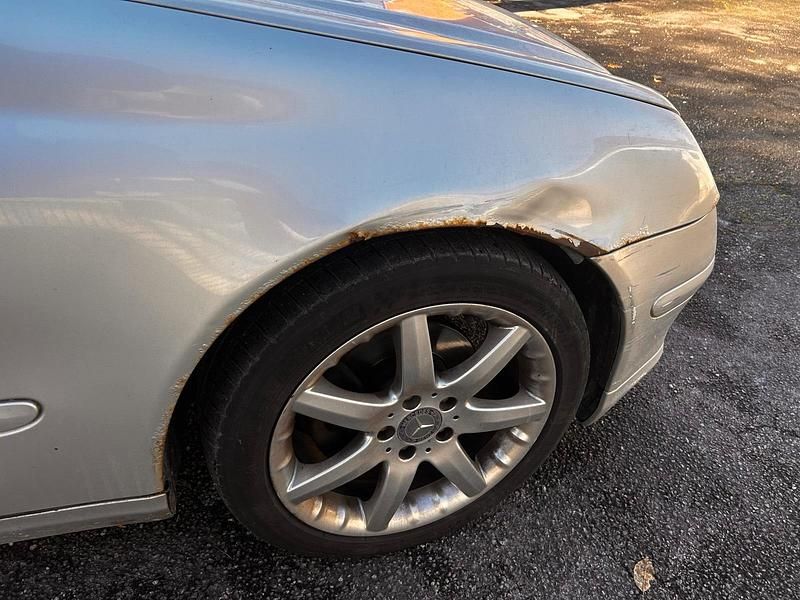 Gebraucht Mercedes C180 130 PS (95 kW) 2001 Grau Limousine