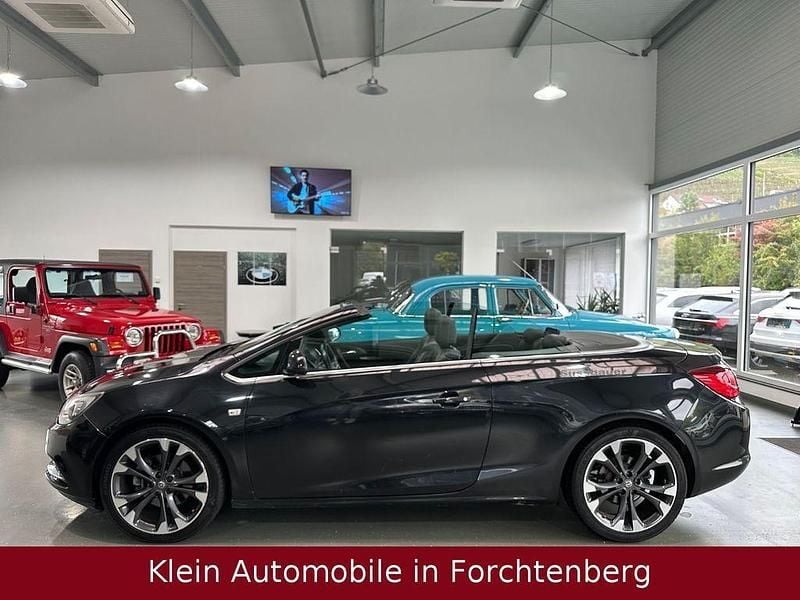 Gebraucht Opel Cascada Innovation 165 PS (121 kW) 2015 Schwarz Cabrio