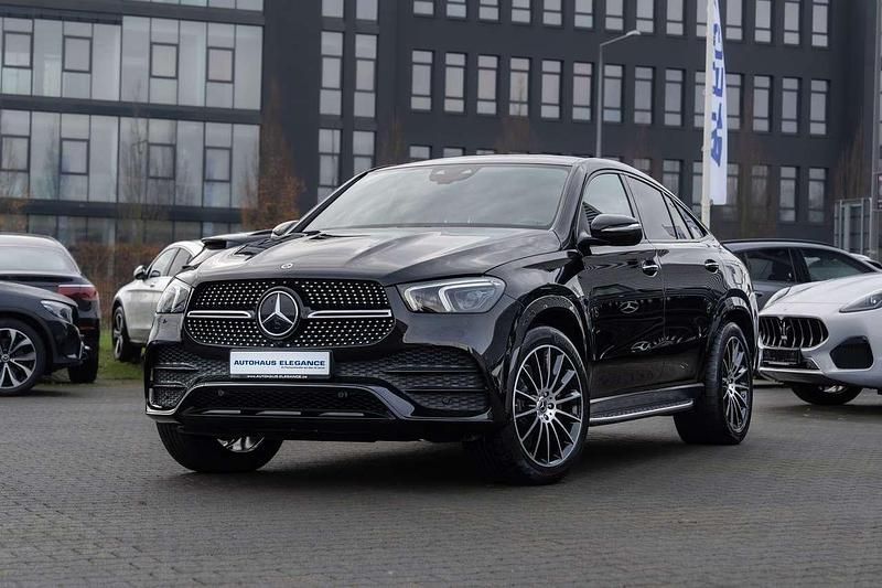 Obsidianschwarz metalliclack Gebraucht 2022 Mercedes GLE350 AMG line Coupé | 67.980 € (Fairer Preis) - Bild 1/4