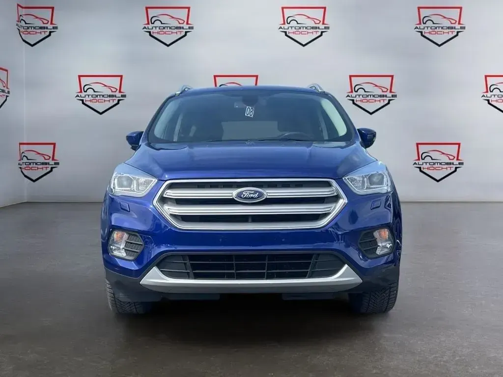 Gebraucht Ford Kuga Trend 150 PS (110 kW) 2018 Blau SUV