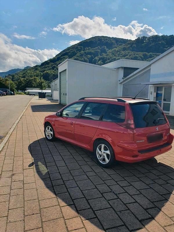 Gebraucht Peugeot 206 108 PS (79 kW) 2005 Rot Kombi