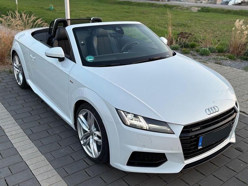 Gebraucht Audi TT S-Line 230 PS (169 kW) 2015 Weiß Coupé