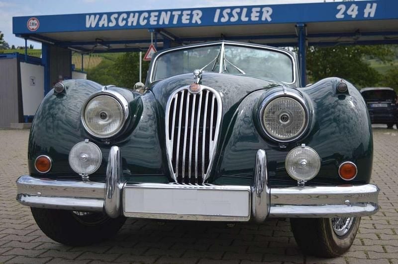Grün Gebraucht 1955 Jaguar XK S Cabrio | 50.225 € - Bild 1/4