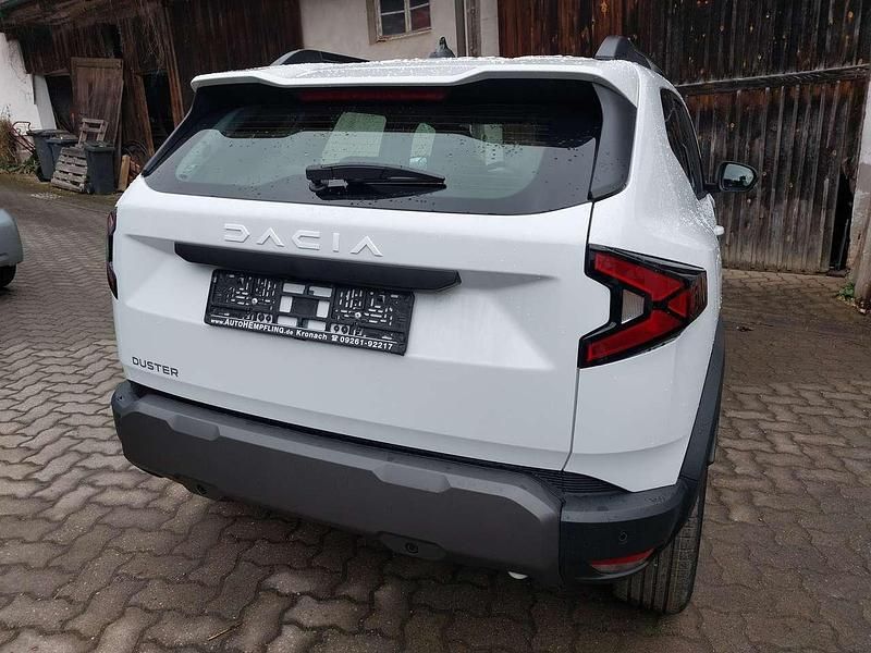 Neu Dacia Duster Expression 122 PS (89 kW) 2026 Arktisweiss und andere SUV