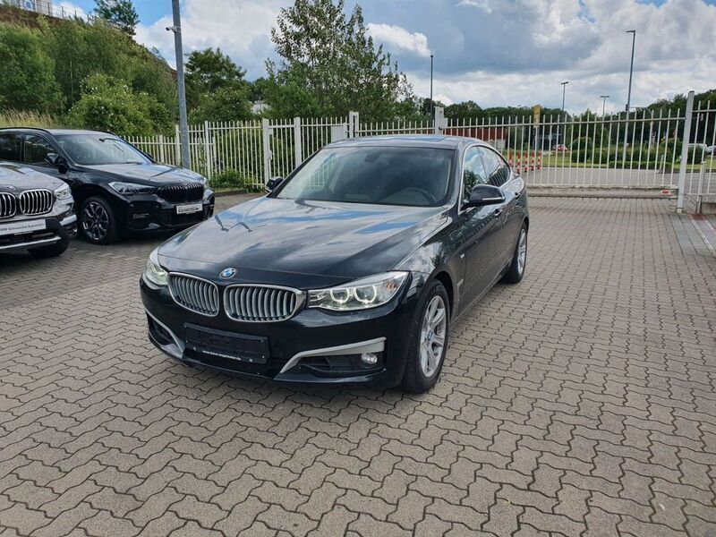 Schwarz Gebraucht 2014 BMW 320 Gran Turismo Sport Line Limousine | 13.498 € (Etwas zu teuer) - Bild 1/4