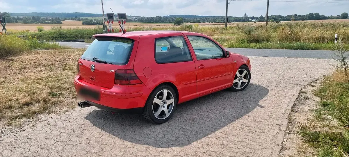 Gebraucht VW Golf III Exclusive 150 PS (110 kW) 1999 Rot Limousine