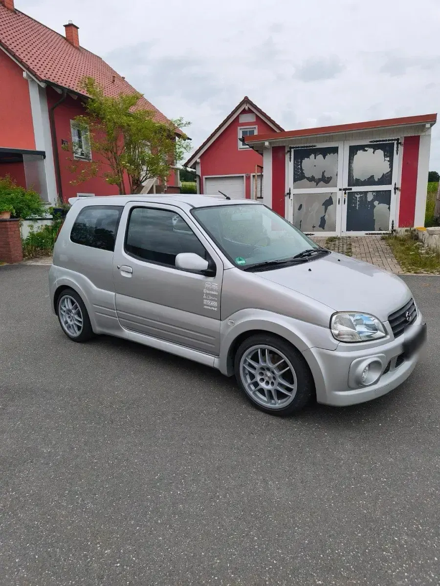 Gebraucht Suzuki Ignis Sport 109 PS (80 kW) 2003 Silber Kleinwagen