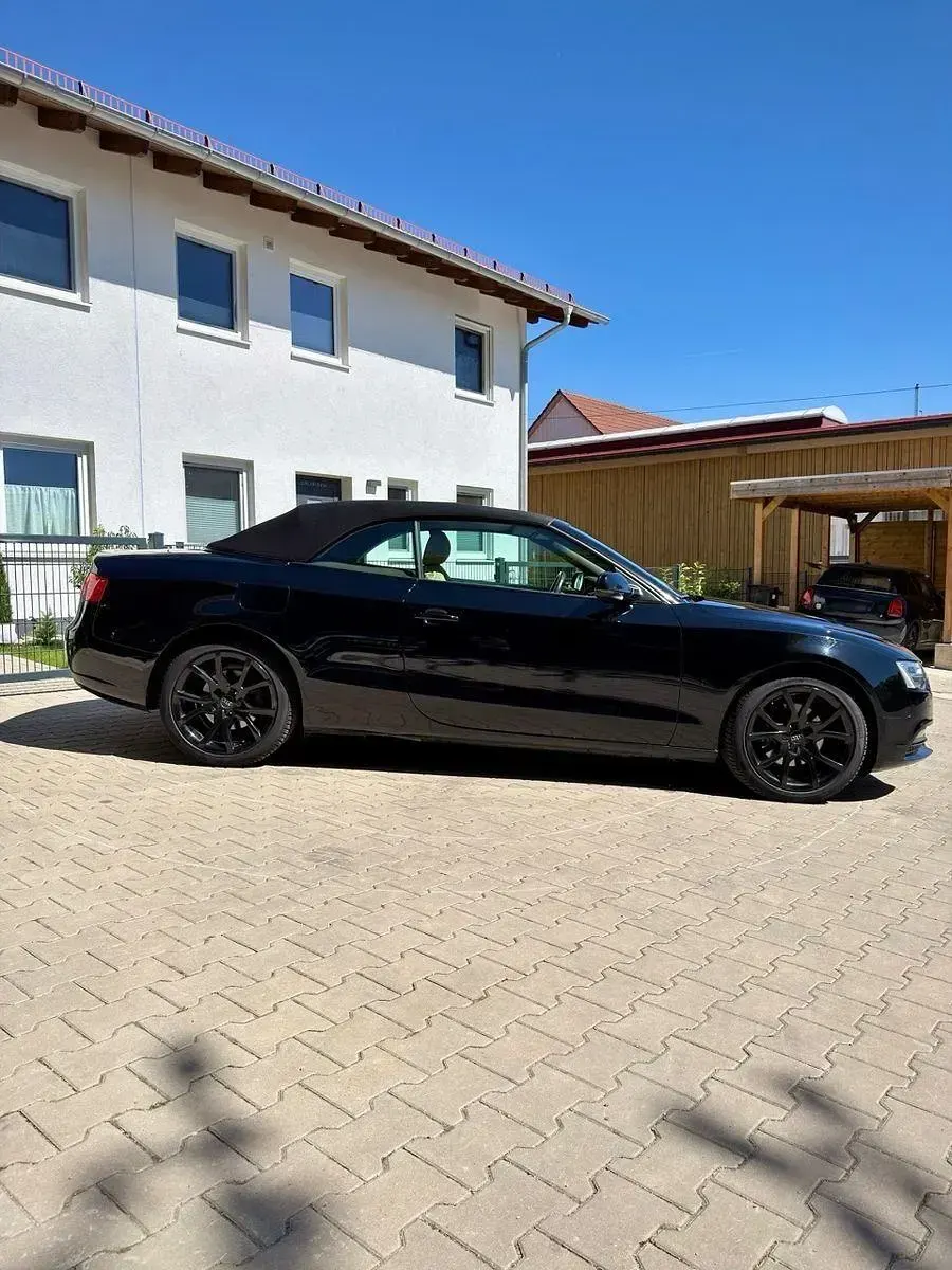Gebraucht Audi A5 Cabriolet 177 PS (130 kW) 2013 Schwarz Cabrio