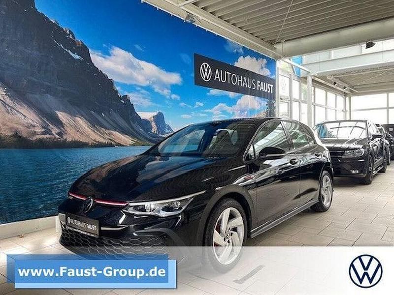 Schwarz perleffekt Gebraucht 2024 VW Golf VIII GTI Limousine | 31.200 € (Guter Preis) - Bild 1/4