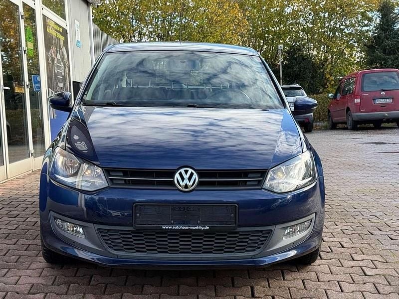 Gebraucht VW Polo Comfortline 90 PS (66 kW) 2010 Blau Kleinwagen
