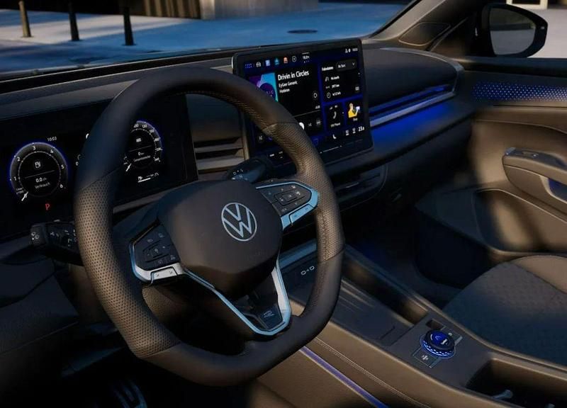 Neu VW T-Roc Style 150 PS (110 kW) 2026 Grenadillschwarz metallic SUV