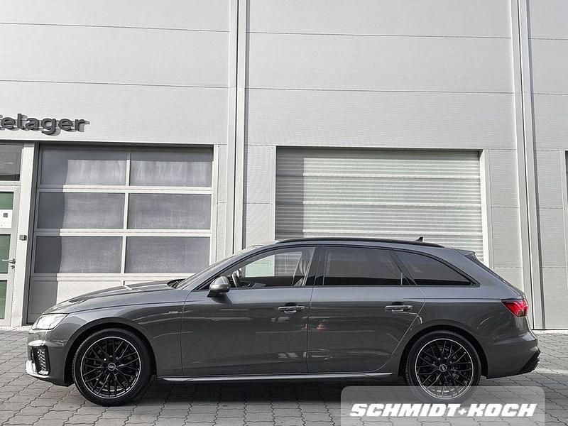 Gebraucht Audi A4 S-Line 190 PS (139 kW) 2024 Grau Kombi