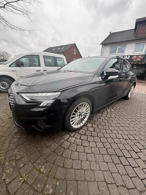 Gebraucht Audi A3 150 PS (110 kW) 2022 Schwarz Limousine