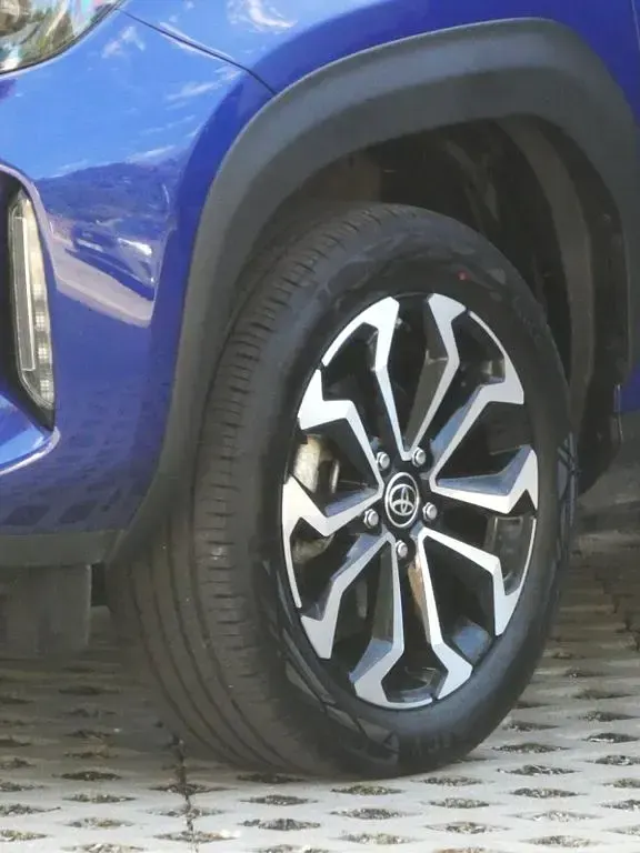 Gebraucht Toyota Yaris Cross Team 116 PS (85 kW) 2022 Blau SUV