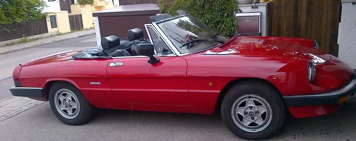 Gebraucht Alfa Romeo Spider 115 PS (84 kW) 1989 Rot Cabrio