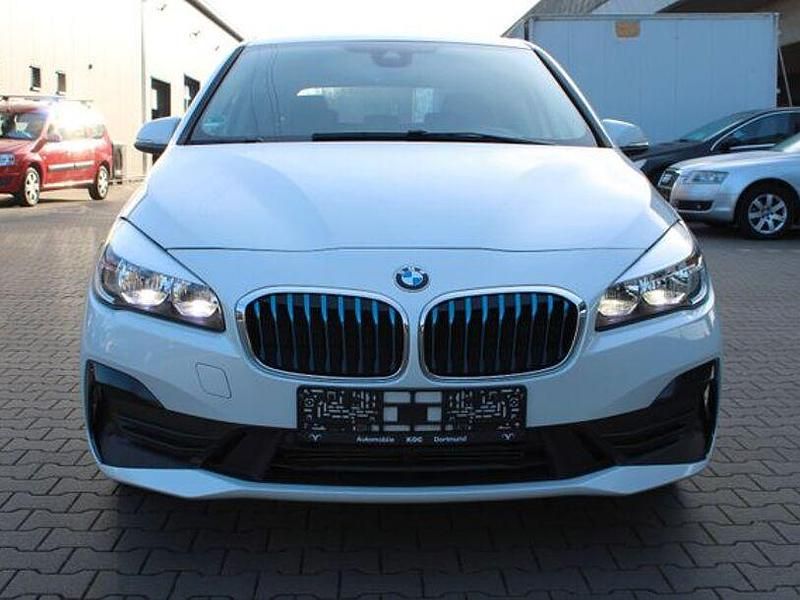Gebraucht BMW 225 Active Tourer Advantage 136 PS (100 kW) 2018 Weiß Van / Kleinbus