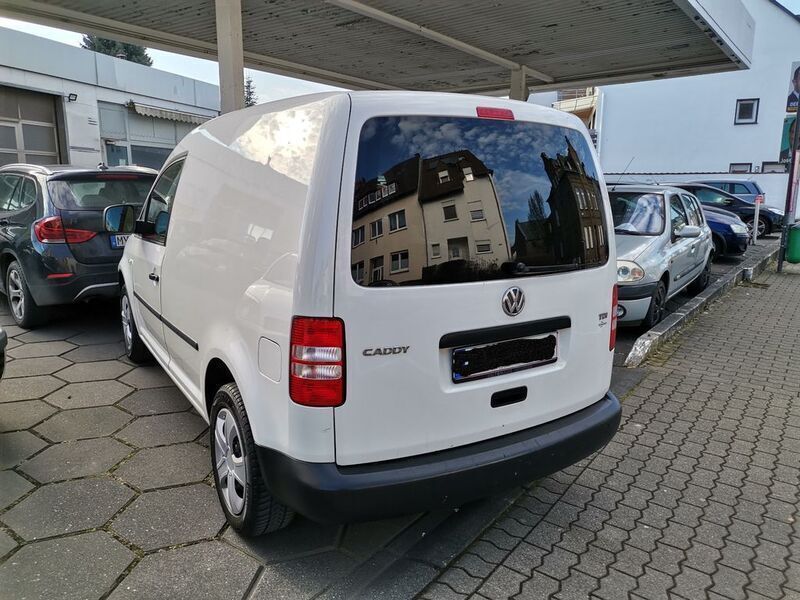 Gebraucht VW Caddy 102 PS (75 kW) 2017 Weiß Van / Kleinbus