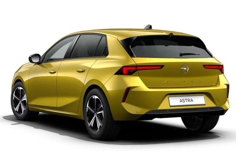 Neu Opel Astra Edition 131 PS (96 kW) 2025 Kult gelb metallic Limousine