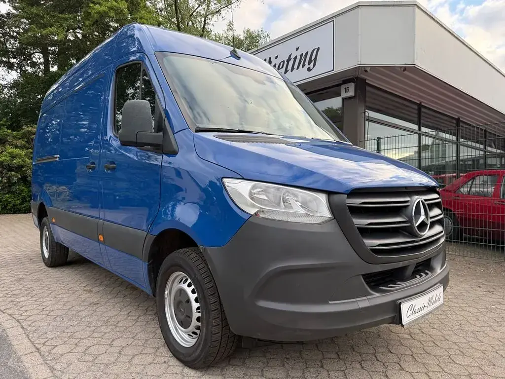 Gebraucht Mercedes Sprinter 163 PS (119 kW) 2019 Blau Van