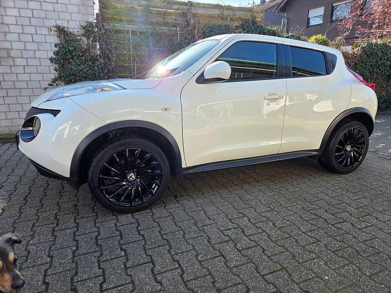 Gebraucht Nissan Juke Tekna 117 PS (86 kW) 2011 Weiß SUV