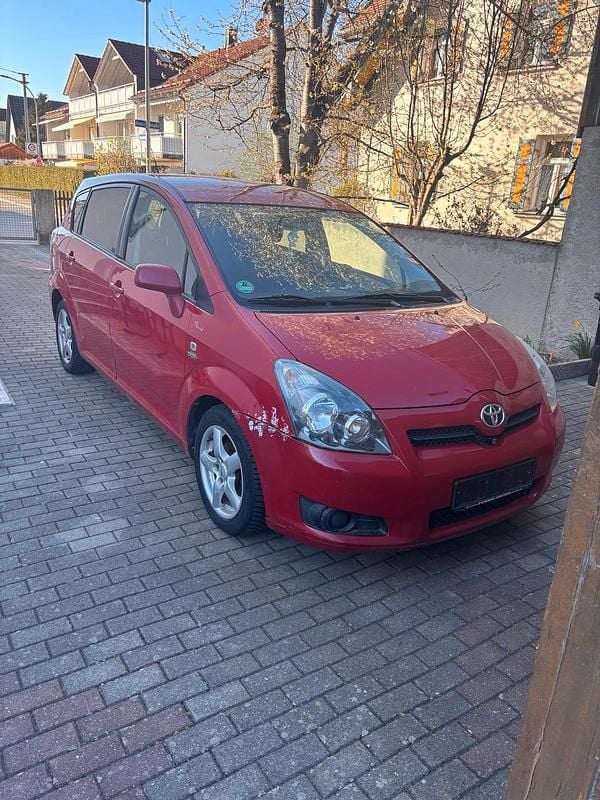 Gebraucht Toyota Corolla Verso 180 PS (132 kW) 2008 Rot Van / Kleinbus