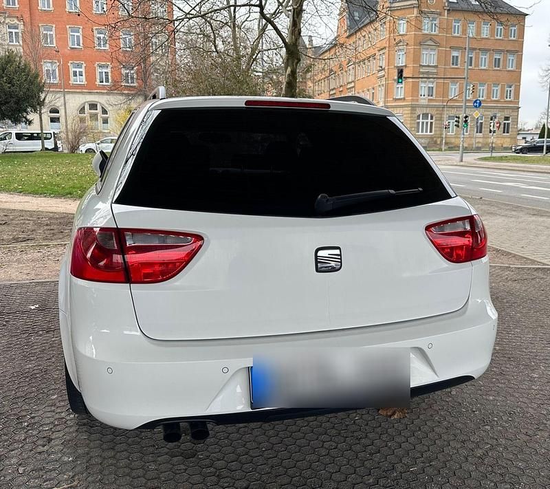 Gebraucht Seat Exeo 120 PS (88 kW) 2011 Weiß Kombi