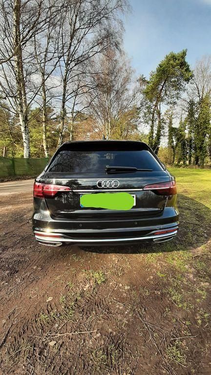 Gebraucht Audi A4 Advanced 163 PS (119 kW) 2019 Schwarz Kombi