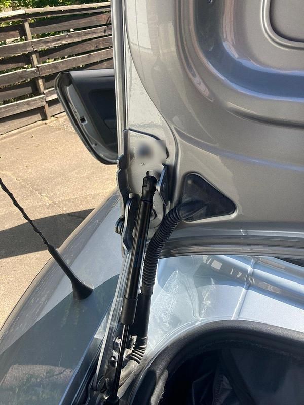 Gebraucht Audi TT Roadster 160 PS (117 kW) 2010 Andere farben Cabrio