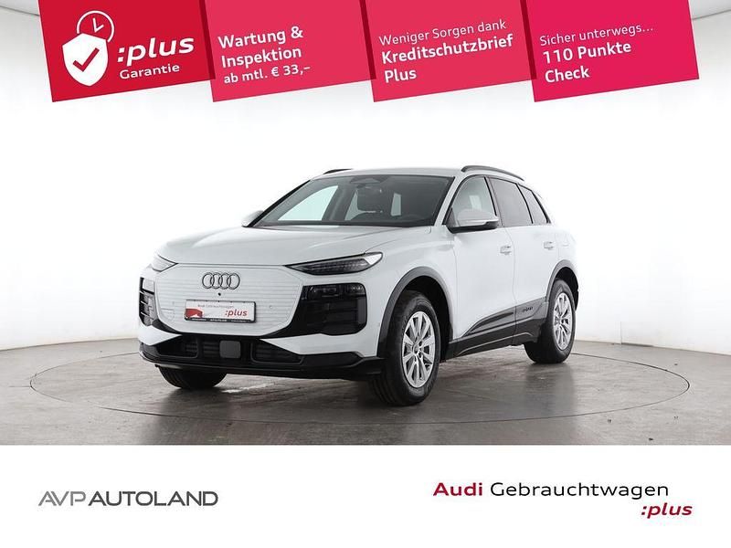 Gletscherweiß Gebraucht 2025 Audi Q6 e-tron Ambiente SUV | 51.440 € - Bild 1/4