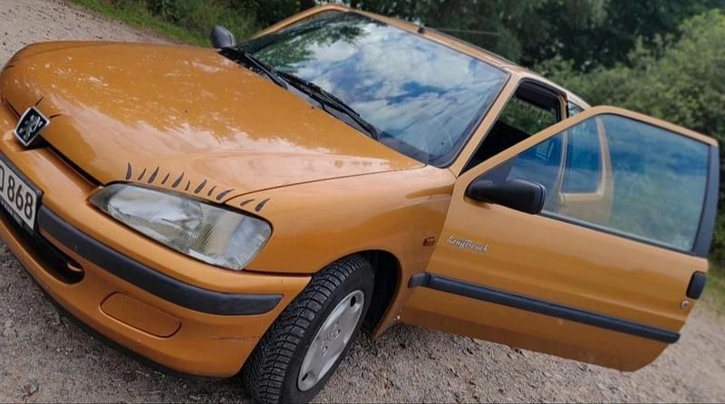 Gebraucht Peugeot 106 89 PS (65 kW) 1997 Gold Kleinwagen