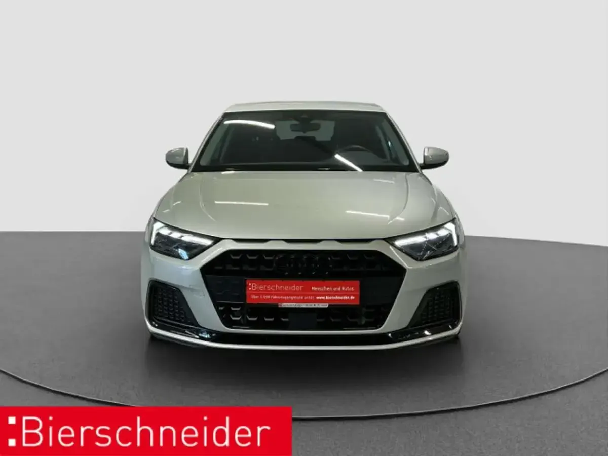 Gebraucht Audi A1 Advanced 95 PS (69 kW) 2024 Tausilber SUV