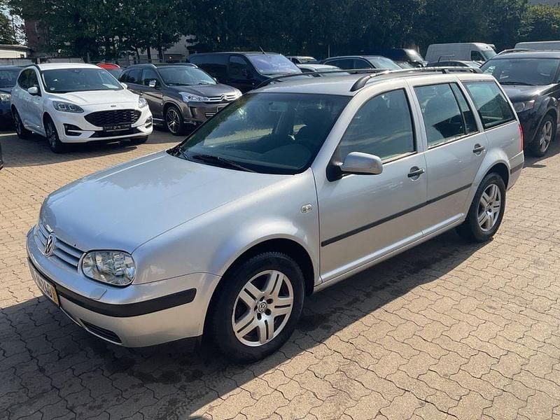Silber Gebraucht 2001 VW Golf IV Comfortline Kombi | 799 € (Superpreis) - Bild 1/4