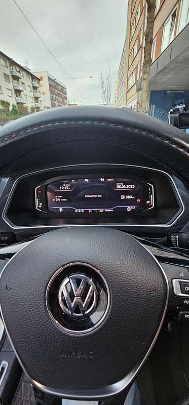 Weiß Gebraucht 2020 VW Tiguan IQ Drive SUV | 25.000 € (Fairer Preis) - Bild 1/4